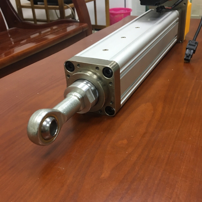 伺服电缸用什么检测