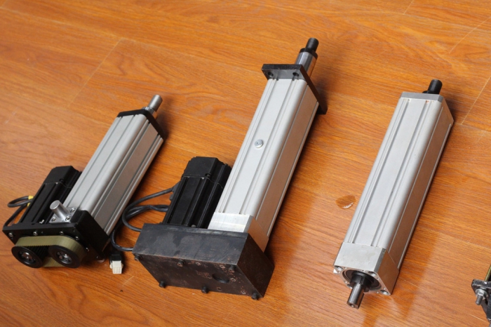 什么是电动缸伺服电机和直驱电机呢？